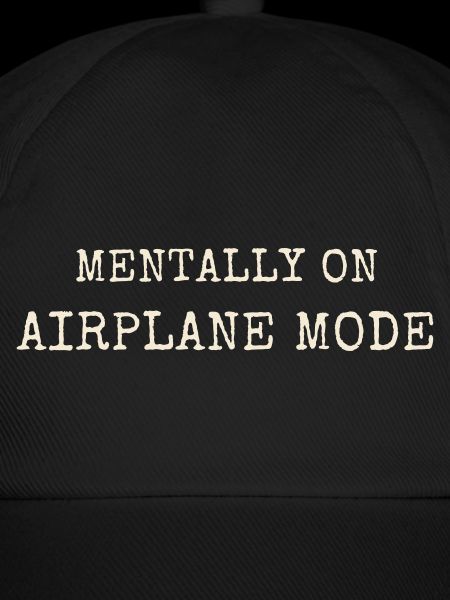 Mentally On Airplane Mode Spruch Introvert