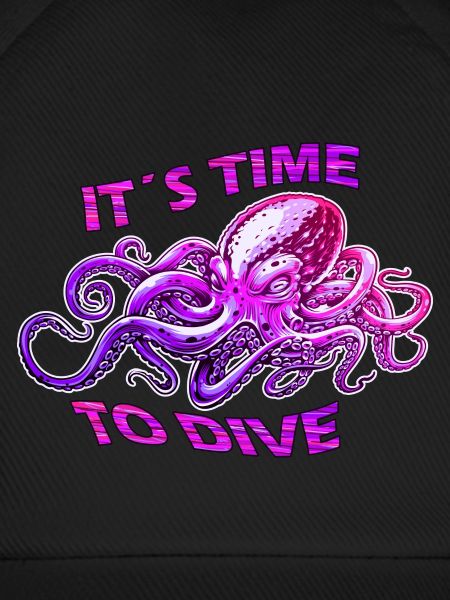 Octopus Diving Diver