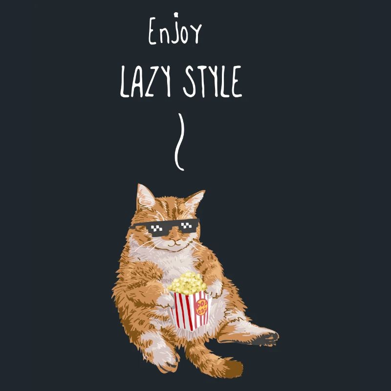 Gros chat mangeant du maïs soufflé