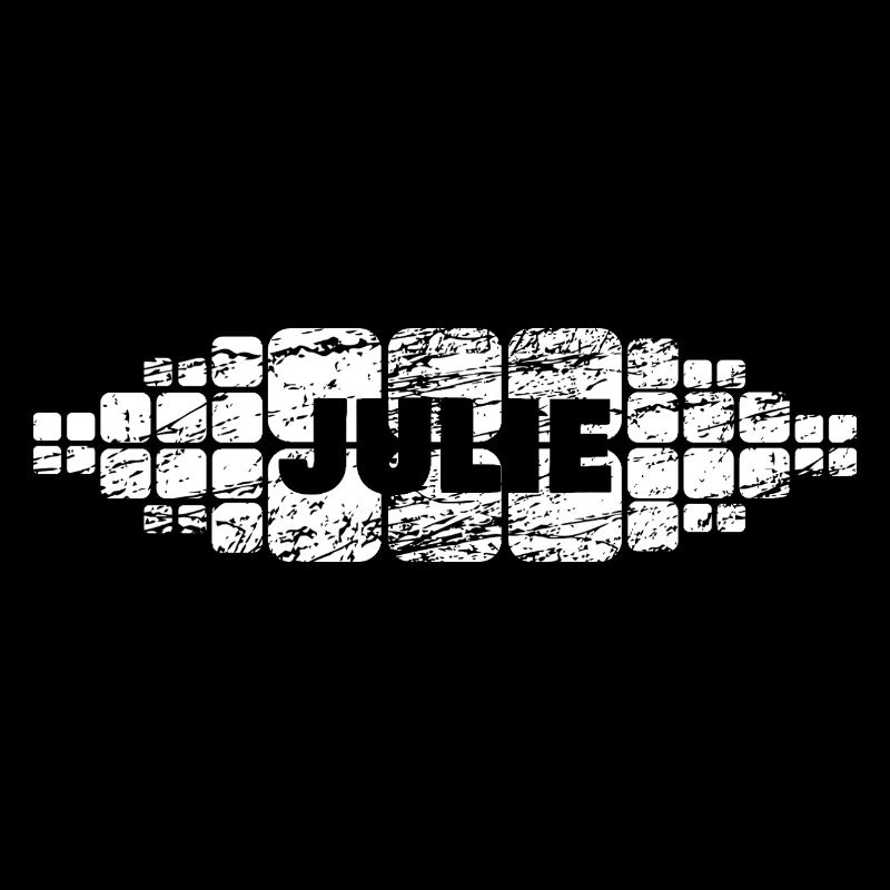Julie als Mutti