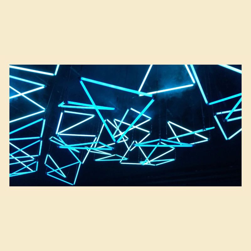 Triangle luminale bleu 2 BST