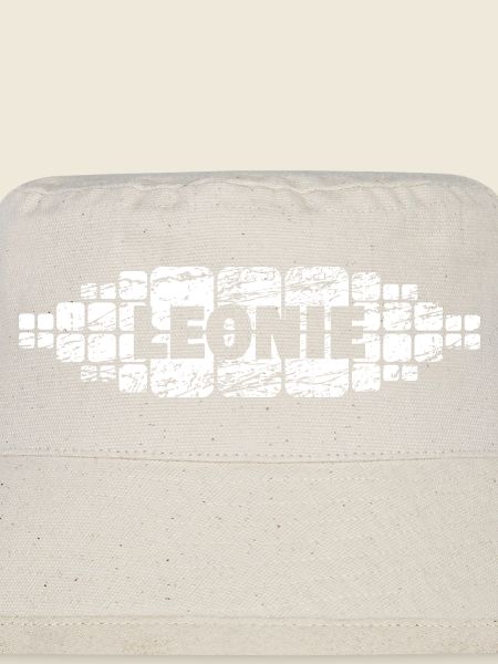 Léonie