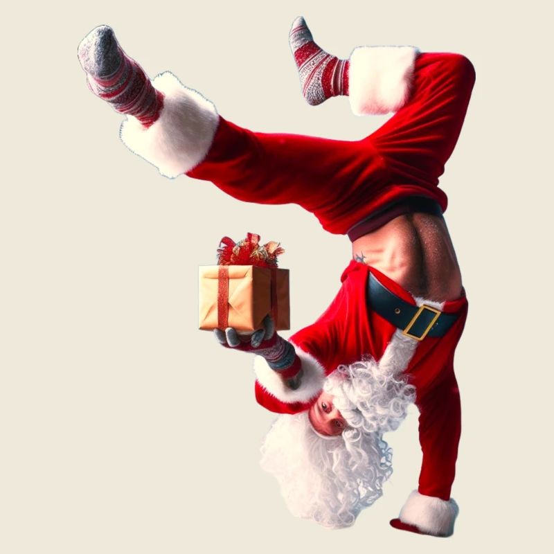 Humorvoller Weihnachtsmann mit Geschenk