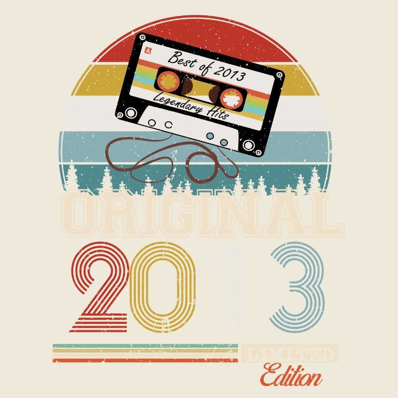 Elegant Retro Gift: 2013 Vintage