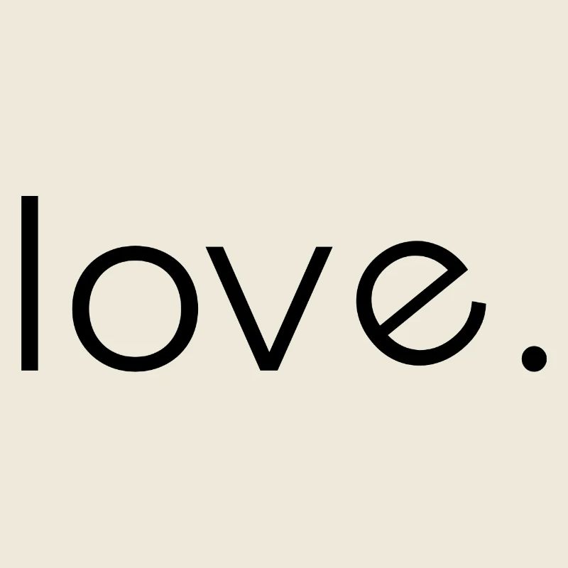 Minimal Black – Clean Statement T-Shirt - Love