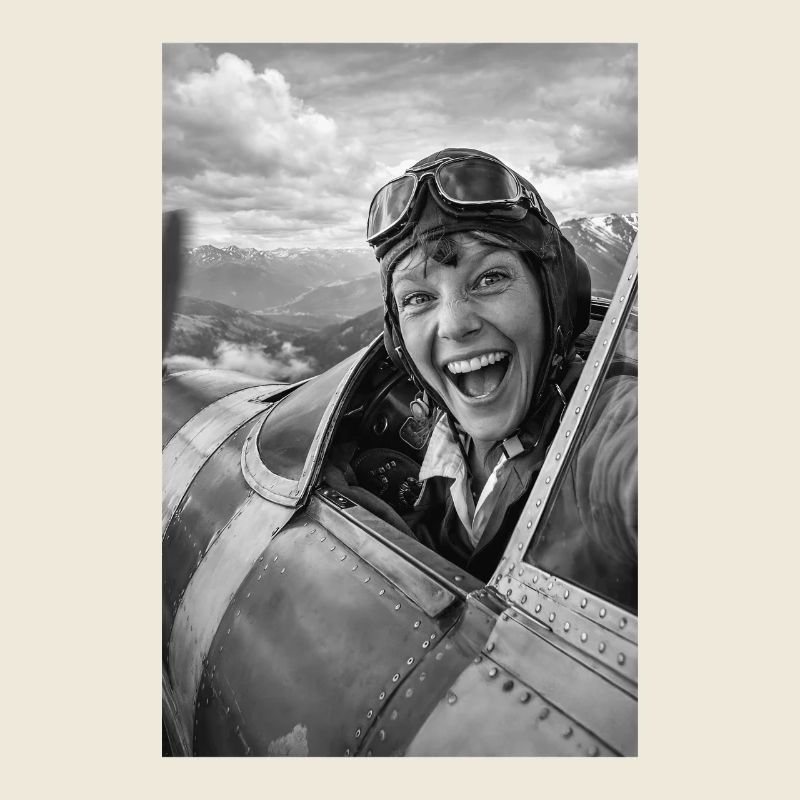 Amelia Earhart Selfie
