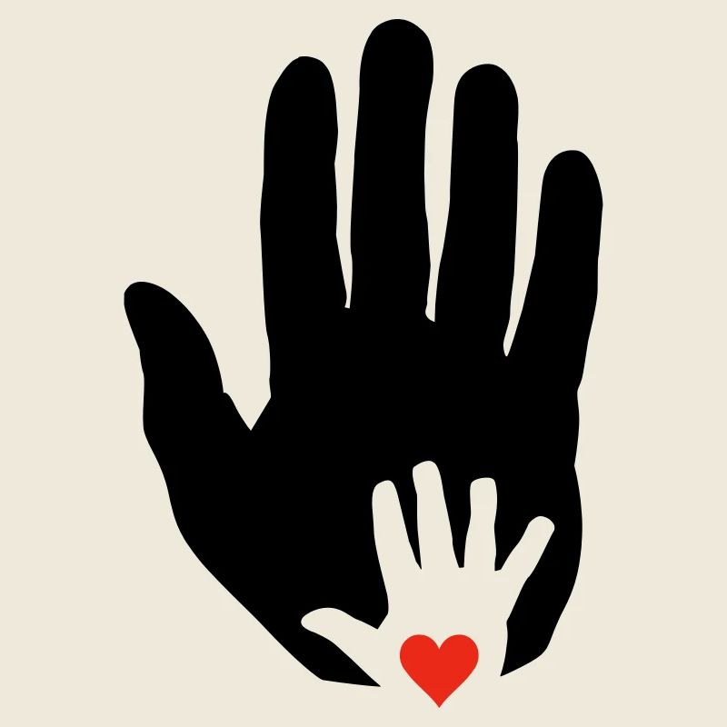 Cœur dans la main de bébé dans la main plus âgée!