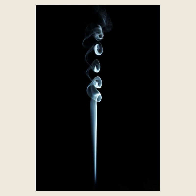 Tourbillon de fumée élégant