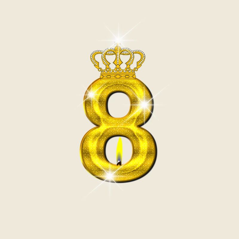 8 birthday - Crown - candle - gold