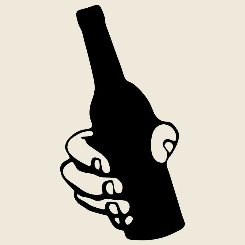 Main avec une bouteille de bière