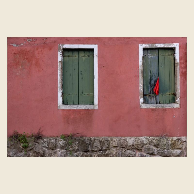 Façade de maison colorée à Venise