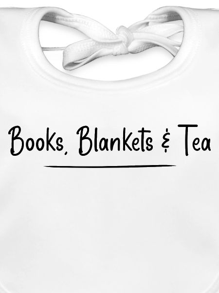 Bücher, Decken und Tee