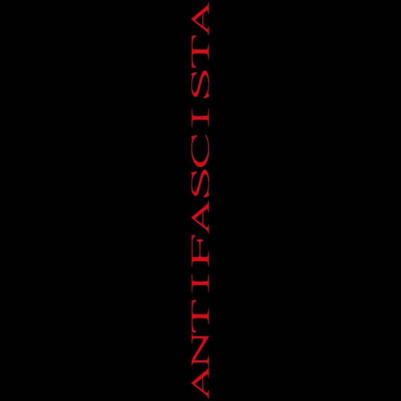 Lettrage antifasciste vertical (étiré)