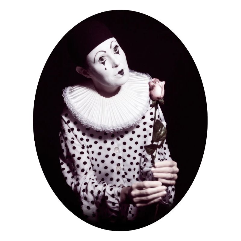 Pierrot mit Rose