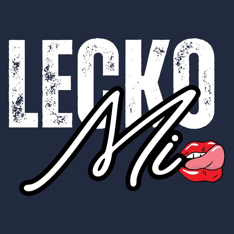 Lederoptik mit Lippenakzent
