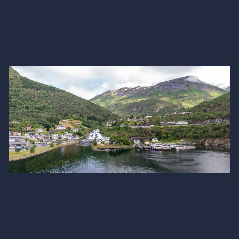 Hellesylt panorama vie