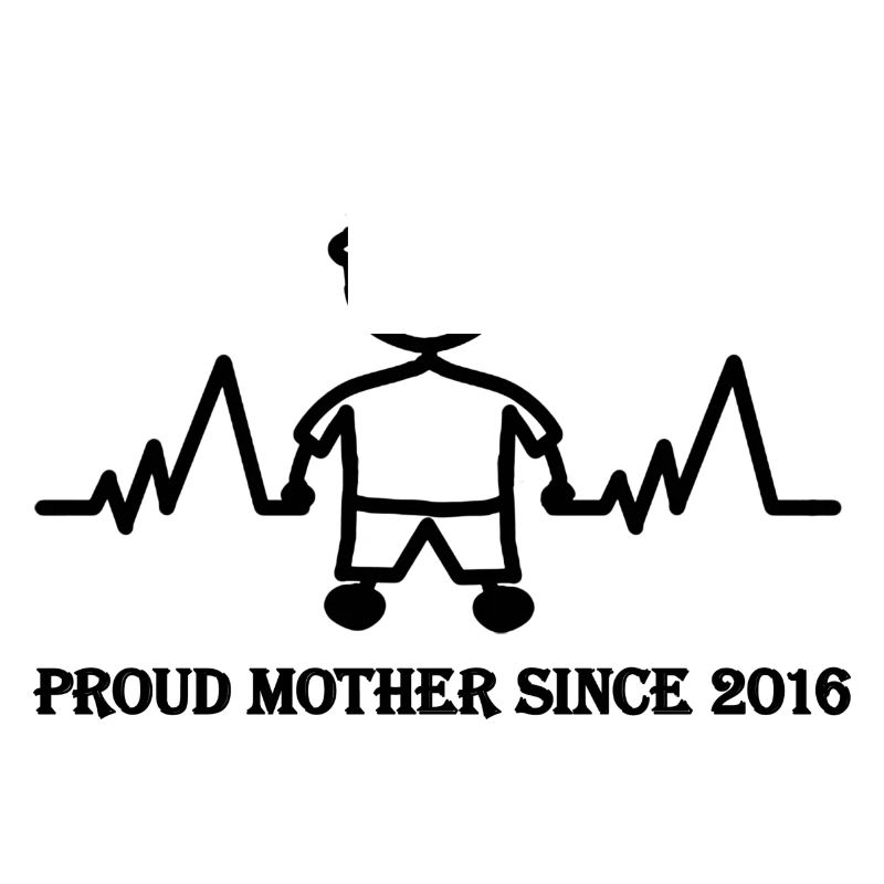 Stolze Mutter seit 2016 eines Jungen