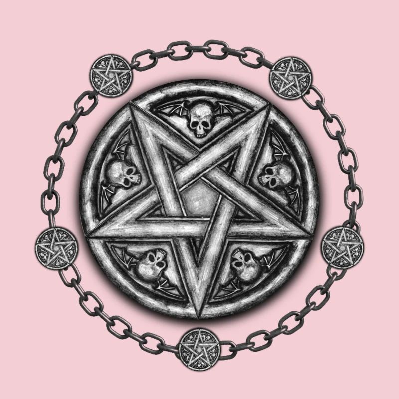 Five Pointed Star Medallion - Skulls & Chains.