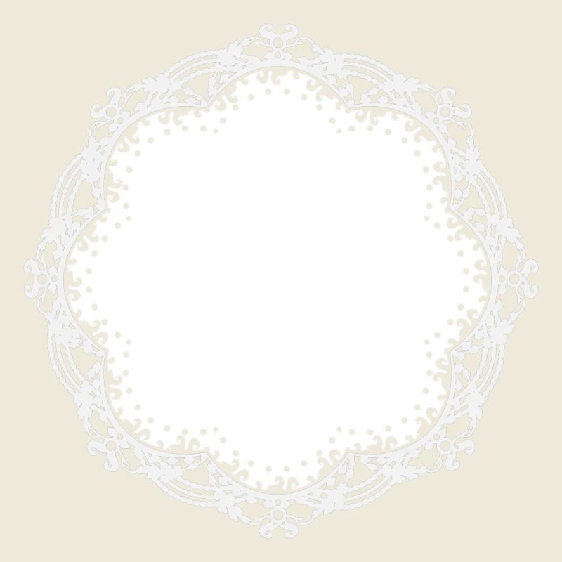 Dentelle de gâteau blanc en filigrane comme décoration