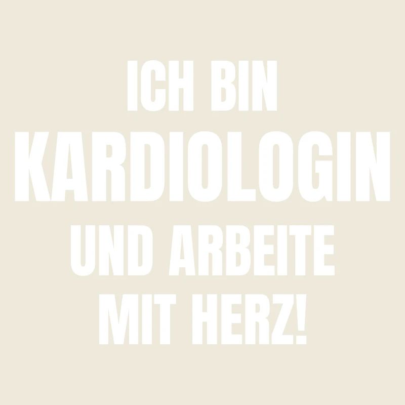 Kardiologin arbeitet mit Herz!