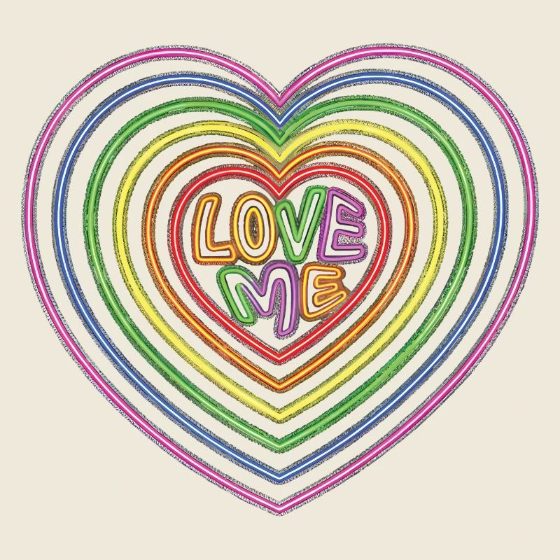 Bunter Love Me-Text Herzenform-Druck