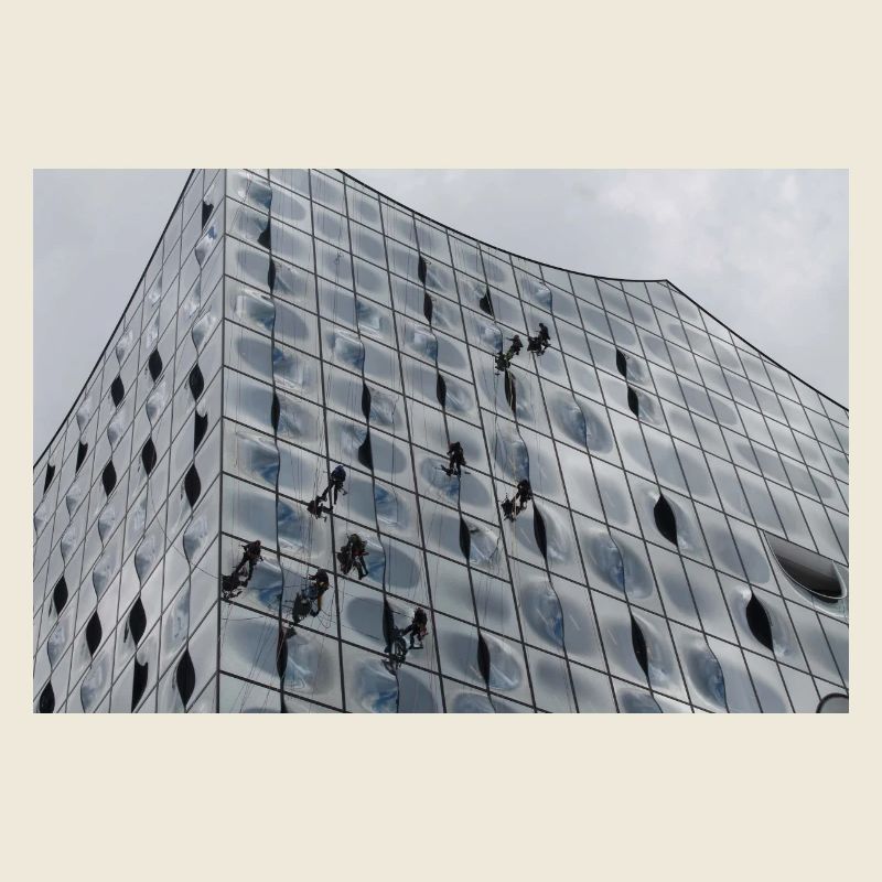 Elbphilharmonie with window cleaners