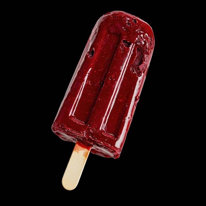 Glace sur bâtonnet rouge
