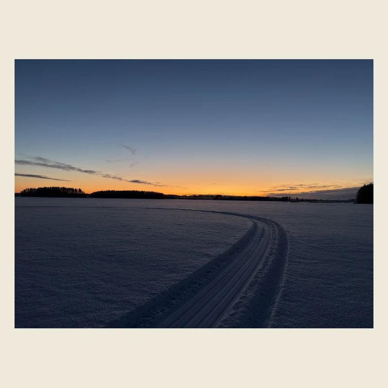 Coucher de soleil d’hiver sur le sentier