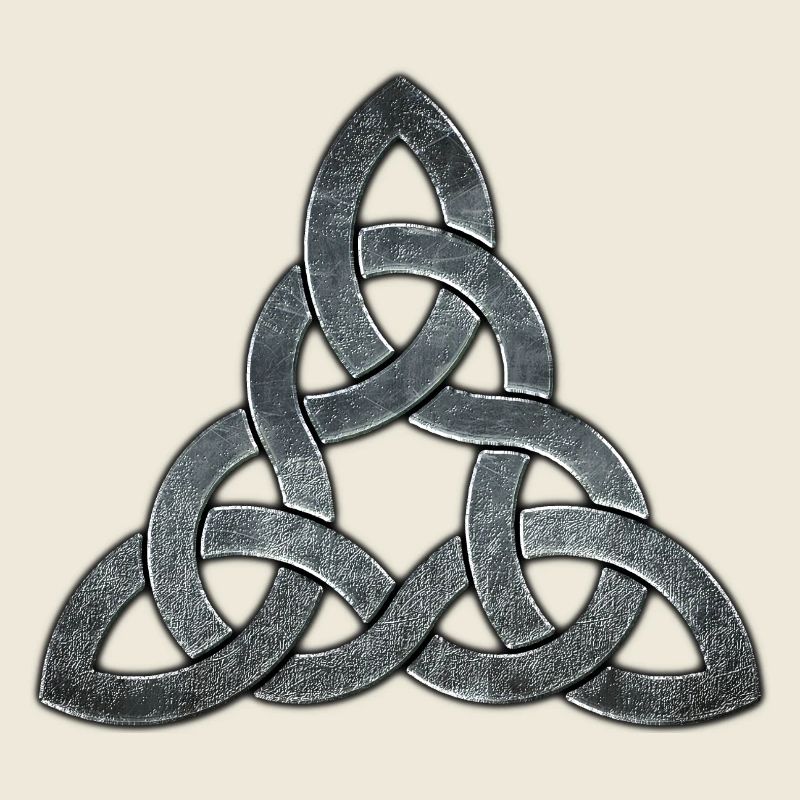 Metal Celtic Triskel.png