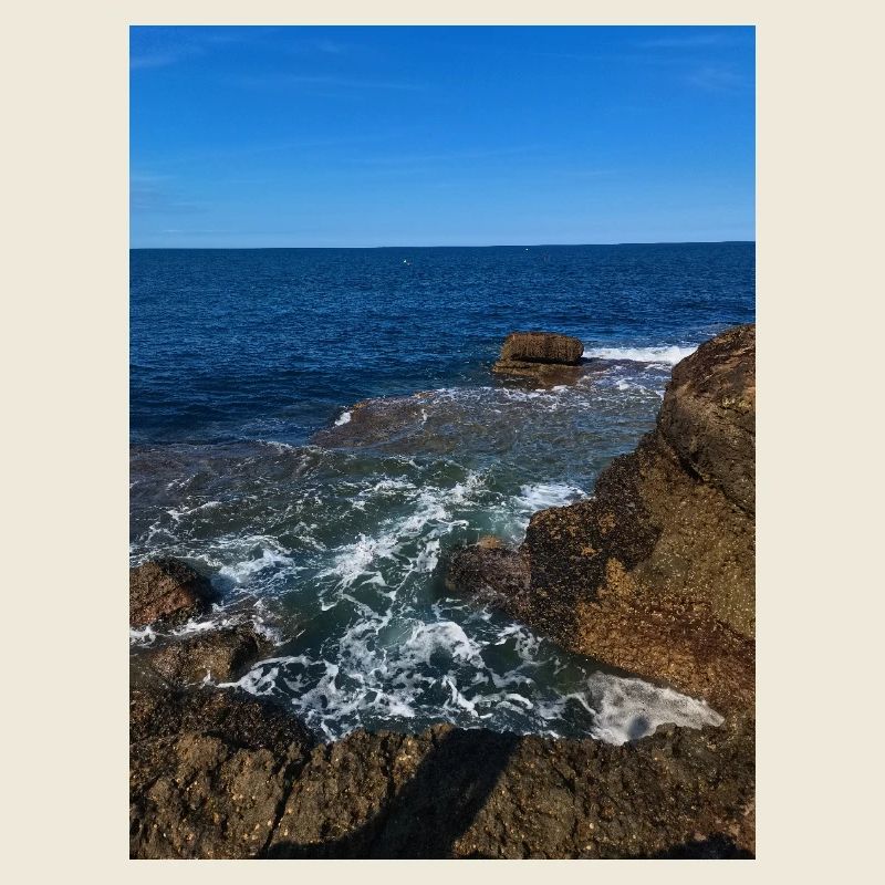 Crashing waves