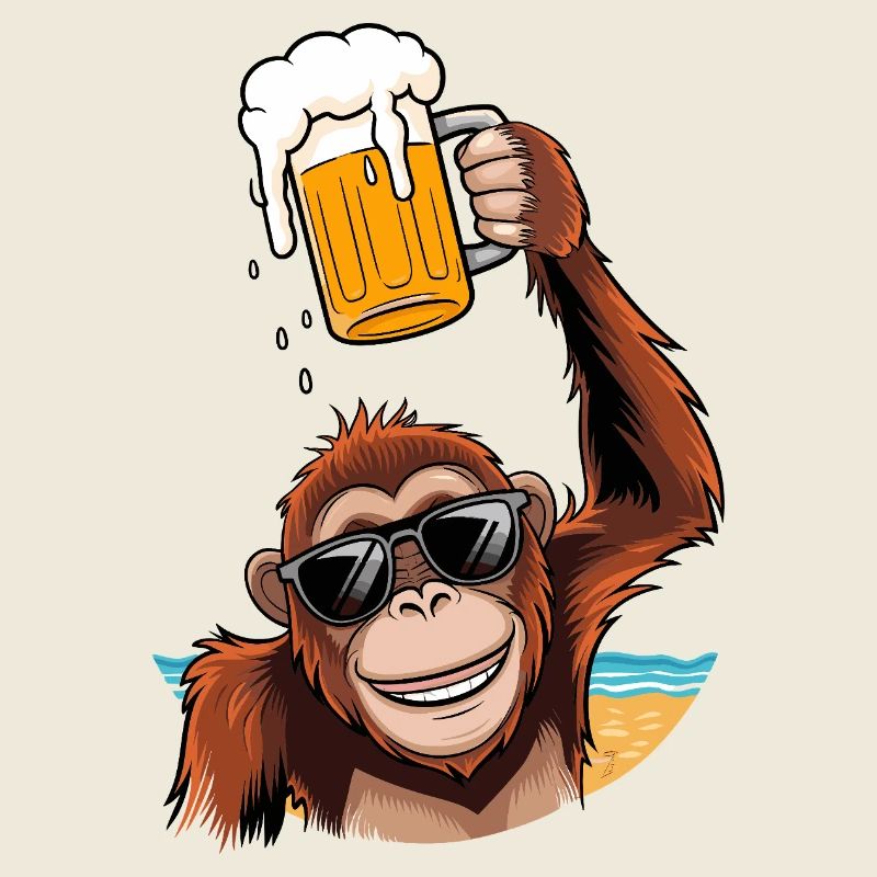 Singe drôle avec une chope de bière sur la plage