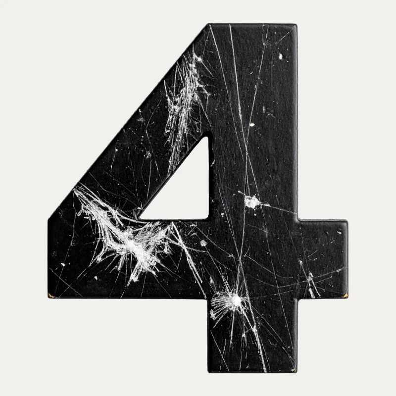 Black four-scratch pattern