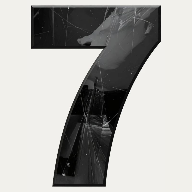 Schwarzgrau Sieben mit Splittern