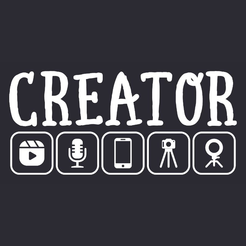 Content Creator Vlogger Online Streamer Influencer