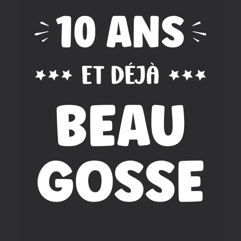 Beau gosse à 10 ans