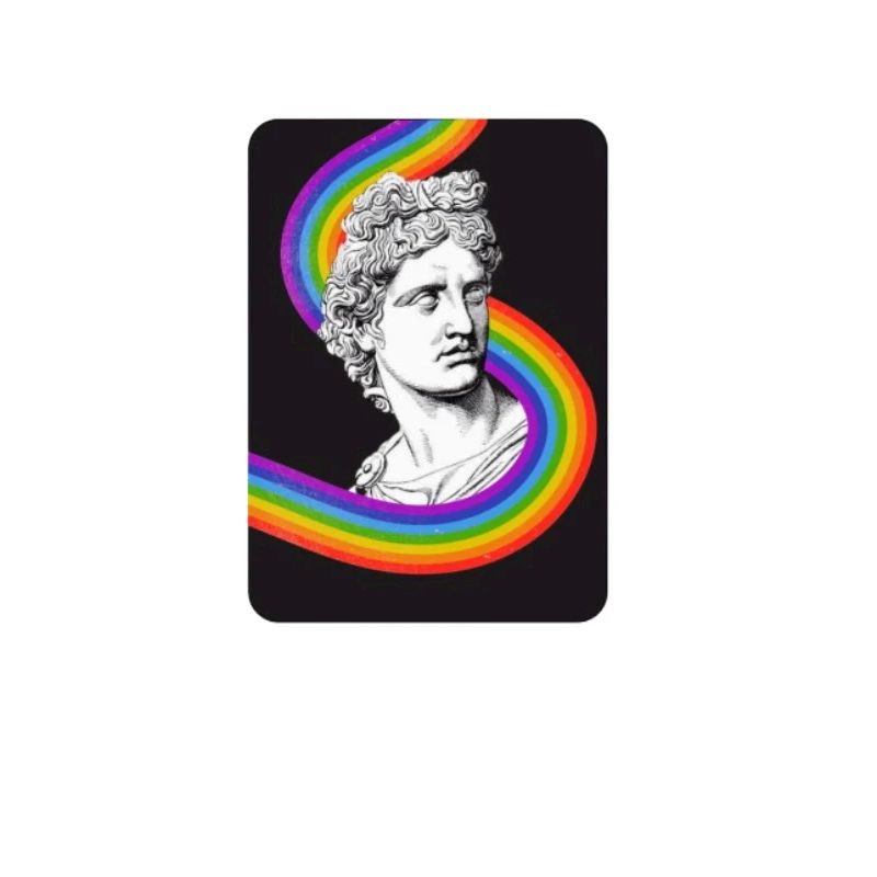 Klassische Statue mit leuchtendem Regenbogen