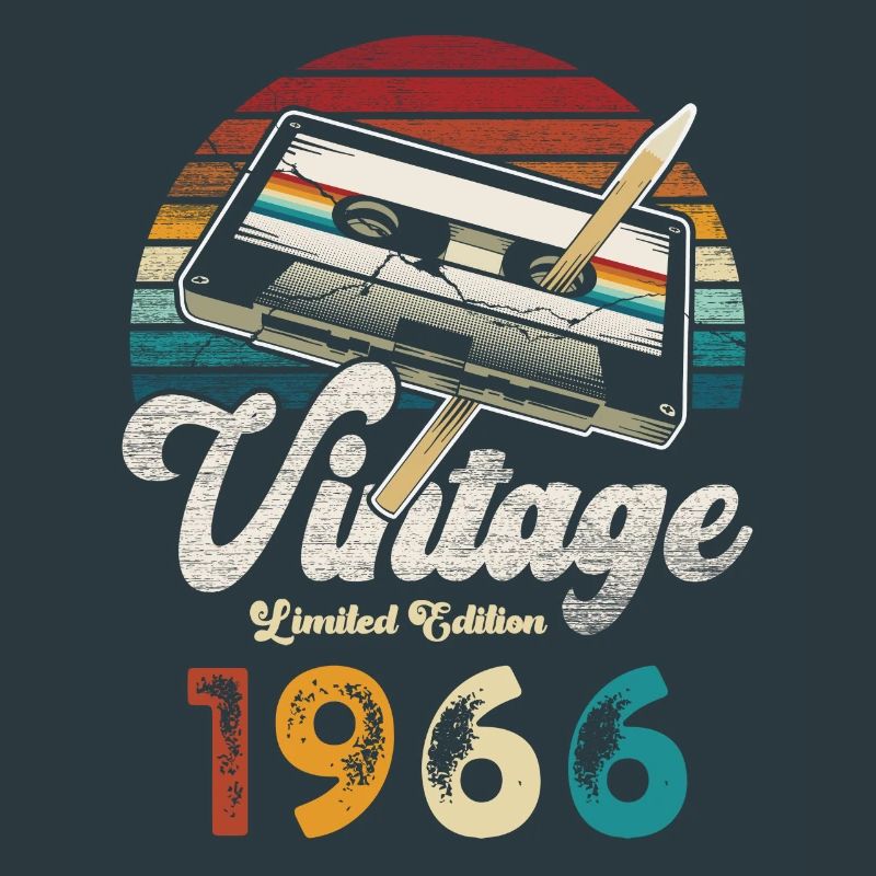 Vintage 1966 Anniversaire Cassette Crayon
