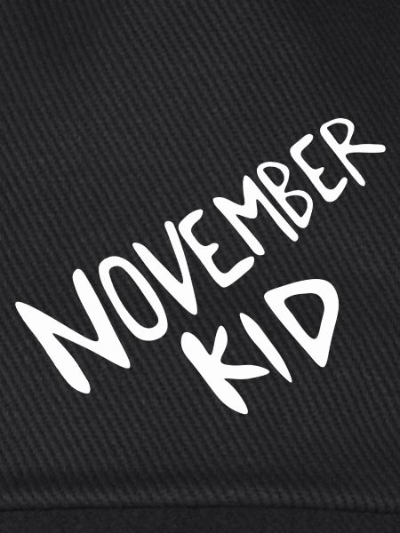 November Kid Schriftzug