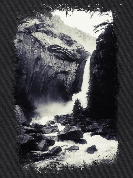 Wasserfall in der Wildnis