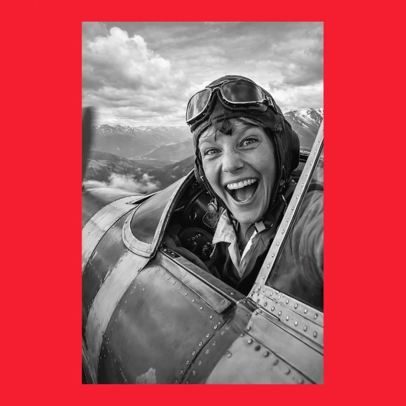 Amelia Earhart Selfie