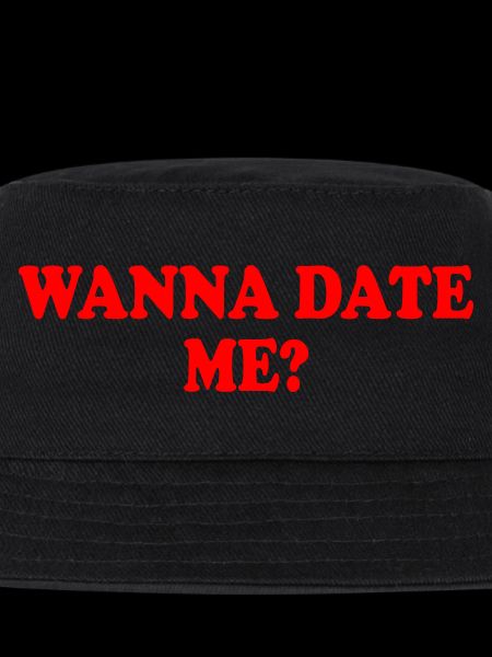 wanna date me