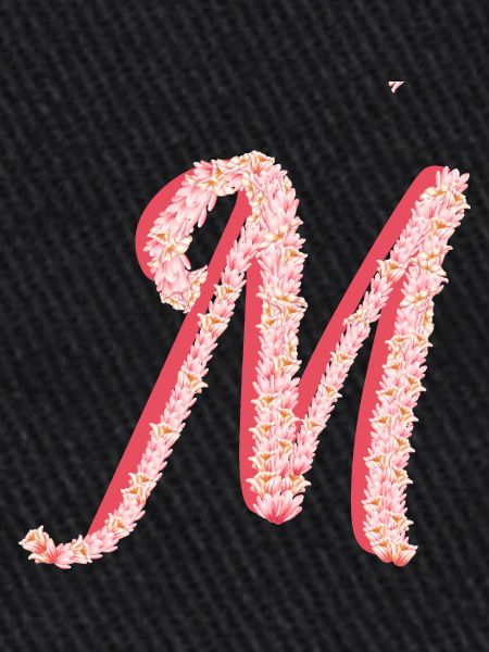 Initial M de fleurs roses
