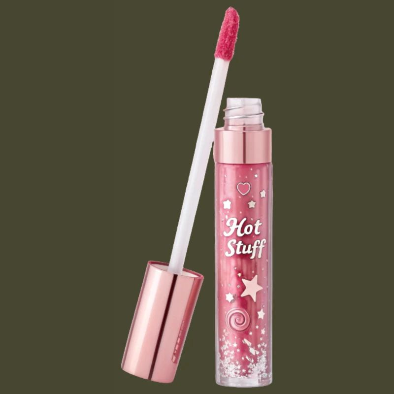 Lip gloss with glitter effect
