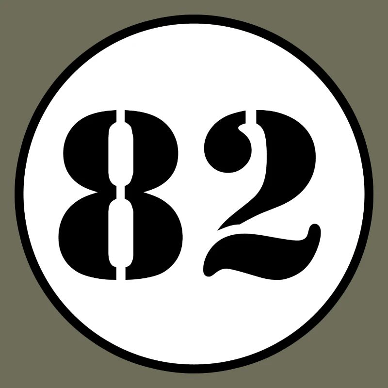 Number concept with contrast