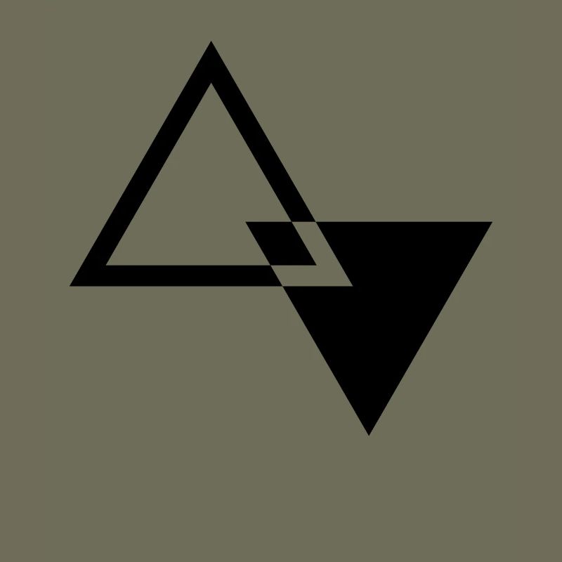 FORME TRIANGLE MODERNE