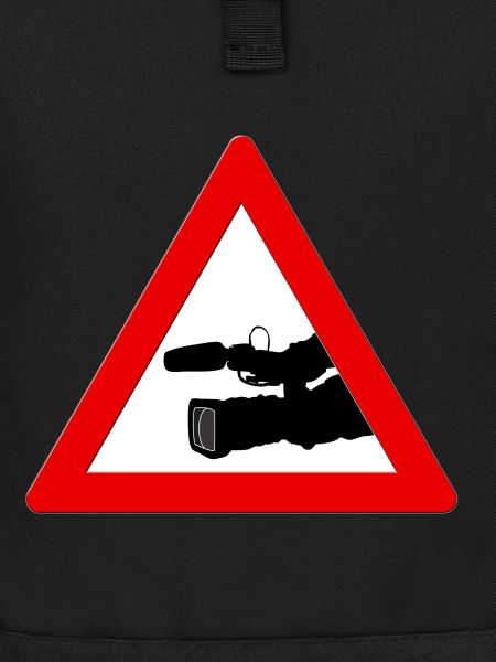 Attention, cameraman!