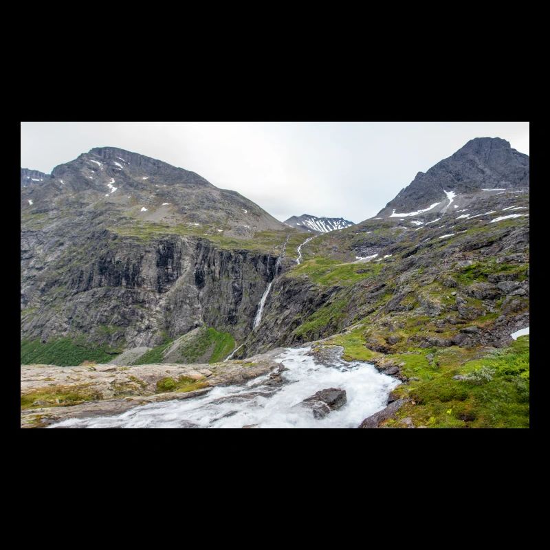 Trollstigen Tverelva Stigfossen Trollstigen