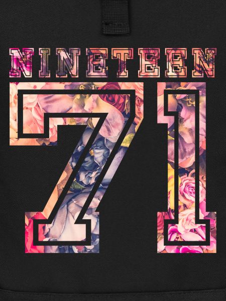 NINETEEN 1971 B