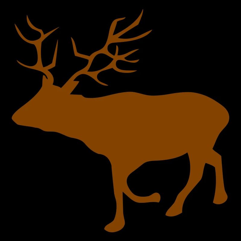 Silhouette de cerf brun dans la forêt