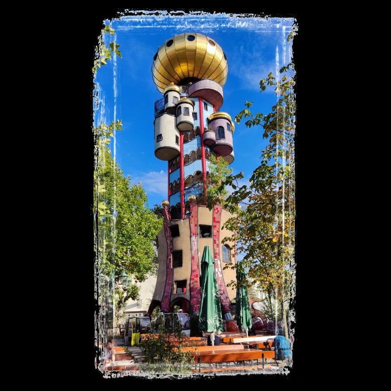 Hundertwasserturm beim Kuchlbauer
